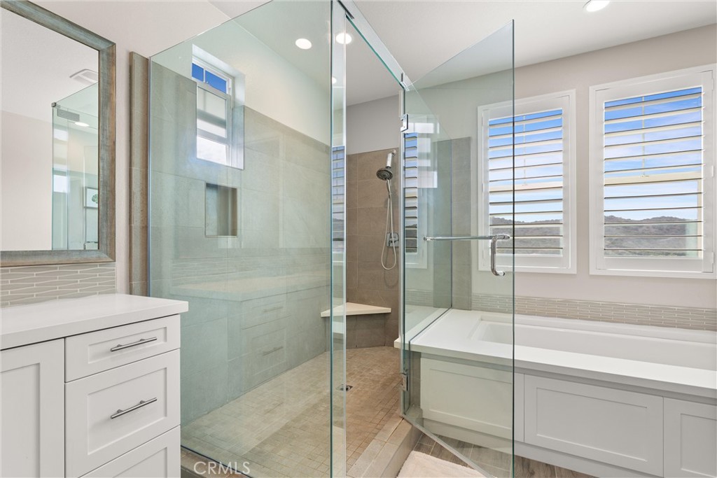 MLS #OC25255296 image #26