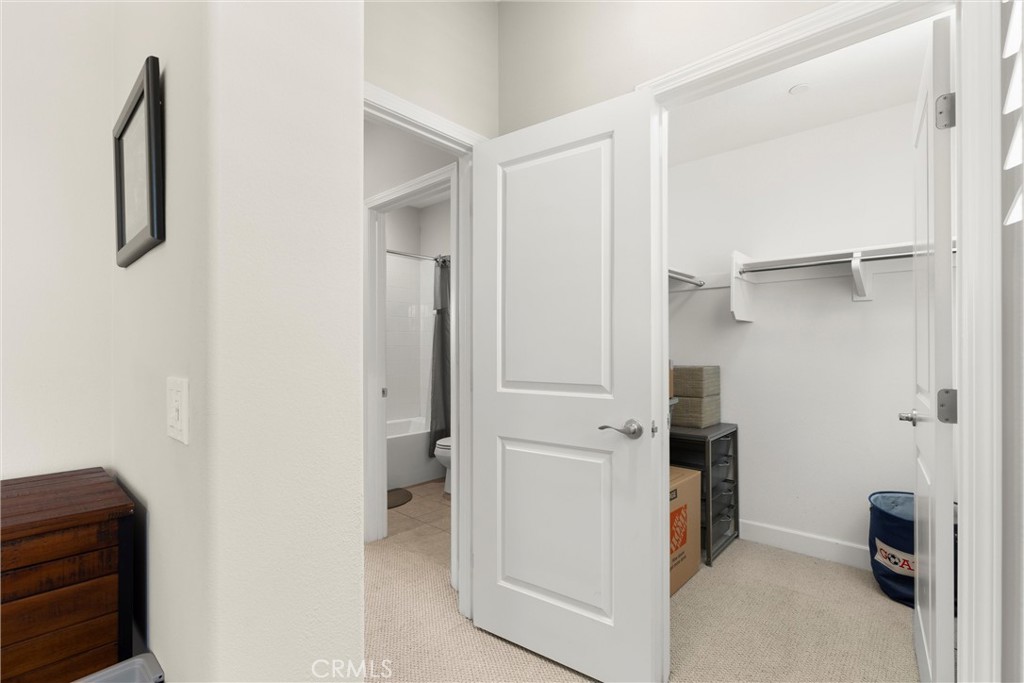 MLS #OC25255296 image #35