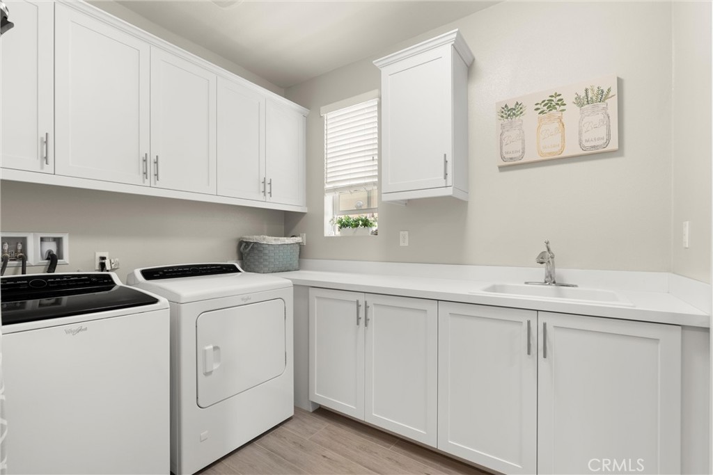 MLS #OC25255296 image #41