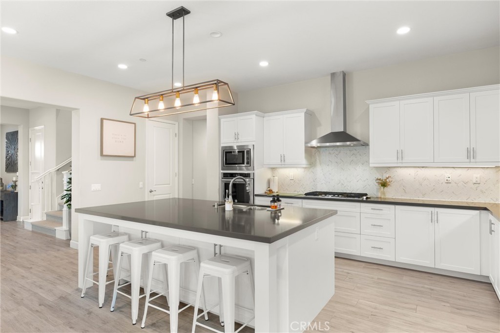 MLS #OC25255296 image #6