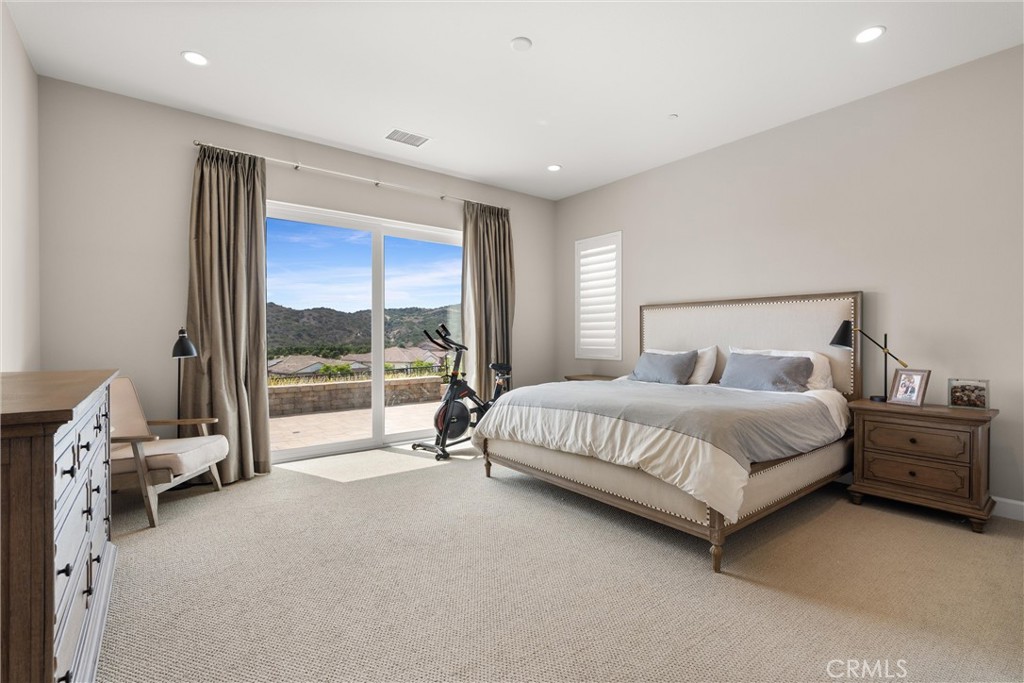 MLS #OC25255296 image #7