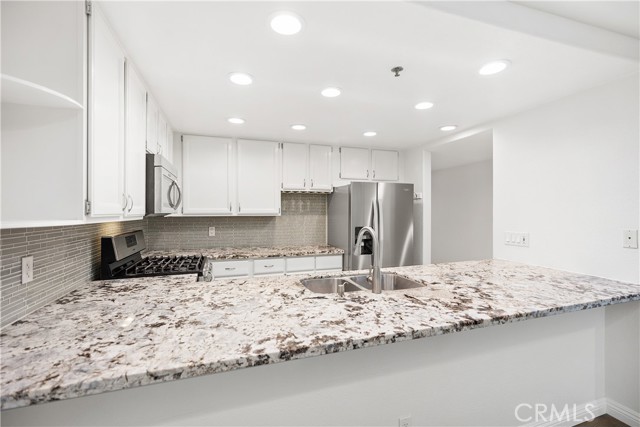 MLS #OC25255332 image #12