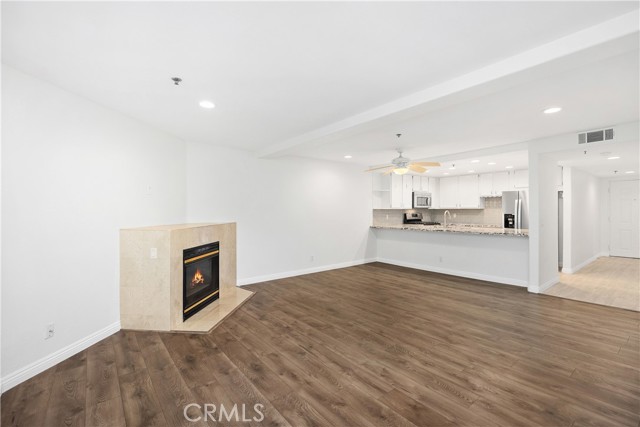 MLS #OC25255332 image #18