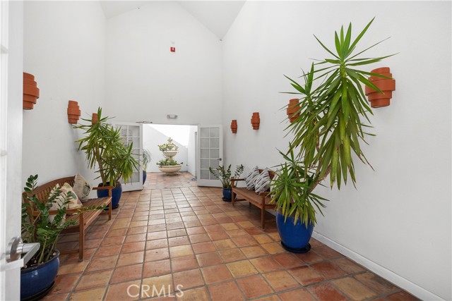 MLS #OC25255332 image #2