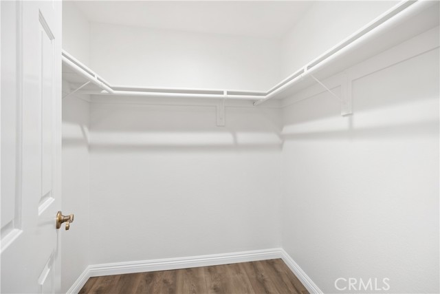 MLS #OC25255332 image #30