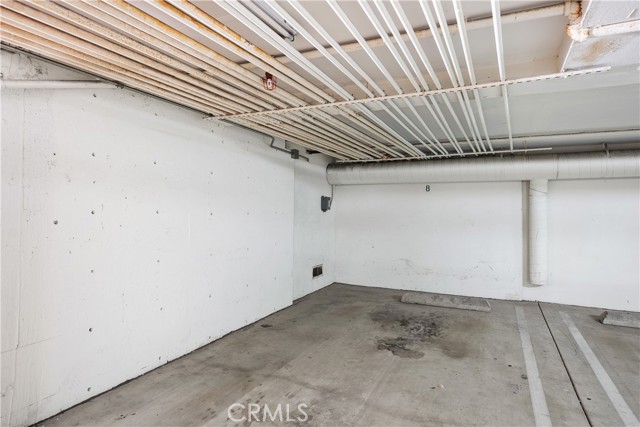 MLS #OC25255332 image #40