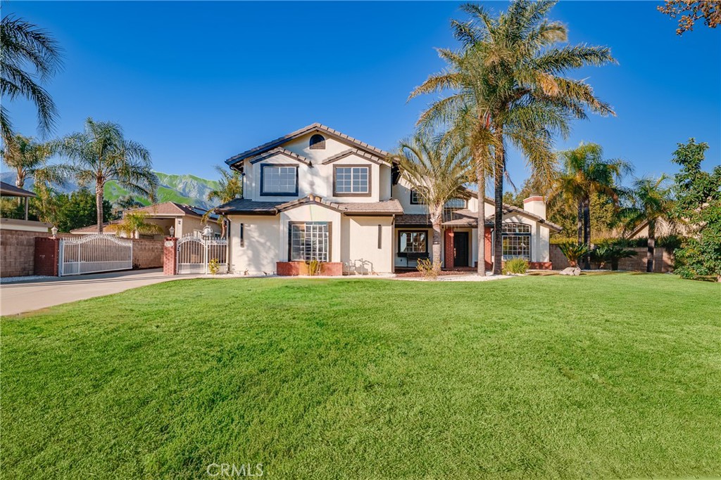 MLS #OC25255376 image #2