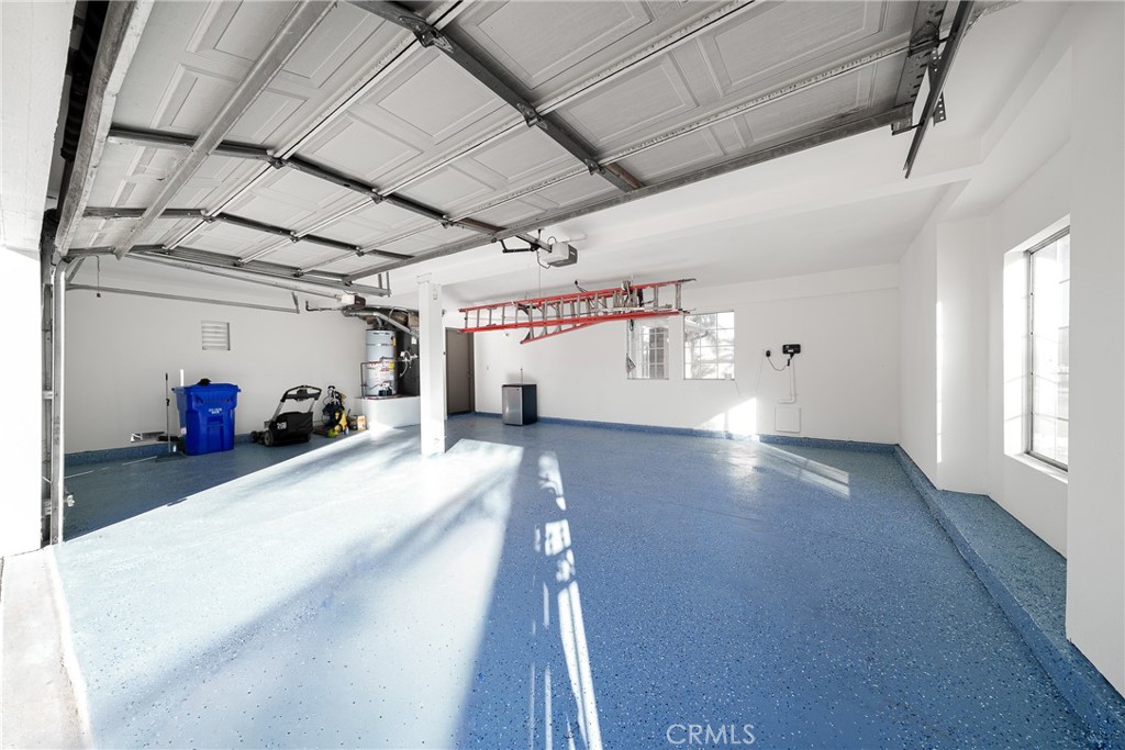 MLS #OC25255376 image #31