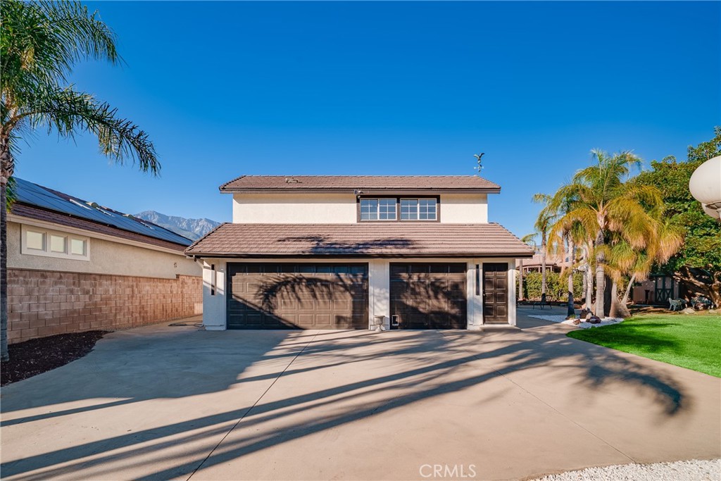 MLS #OC25255376 image #38