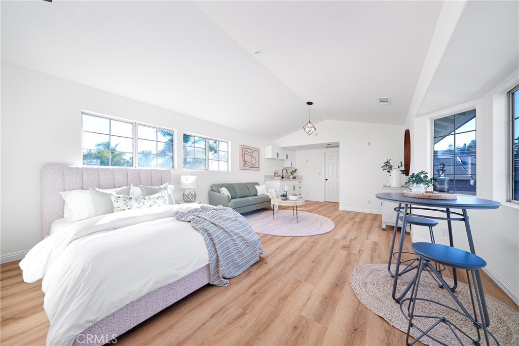 MLS #OC25255376 image #39