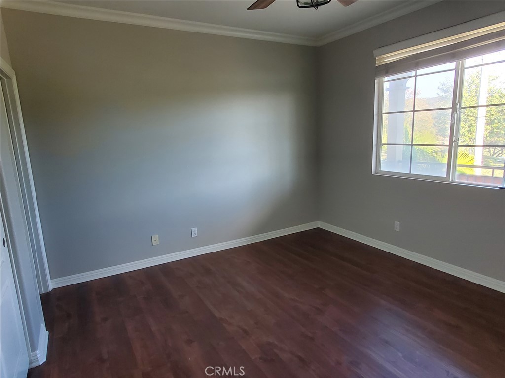 MLS #OC25255377 image #30