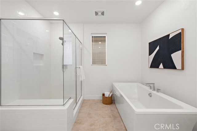 MLS #OC25255406 image #25