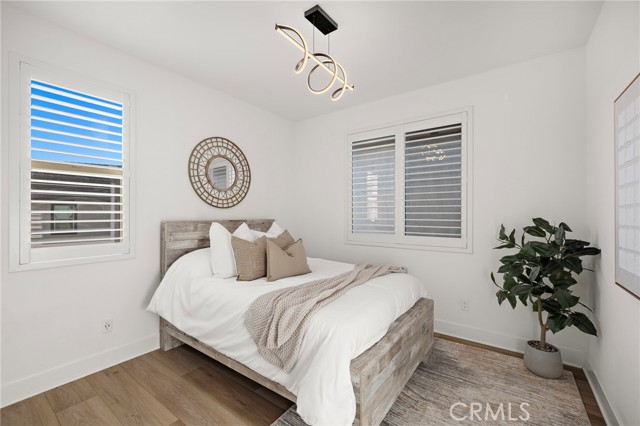 MLS #OC25255406 image #26