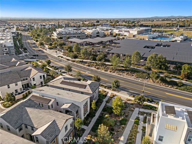 MLS #OC25255406 image #32