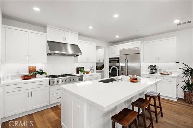 MLS #OC25255406 image #6