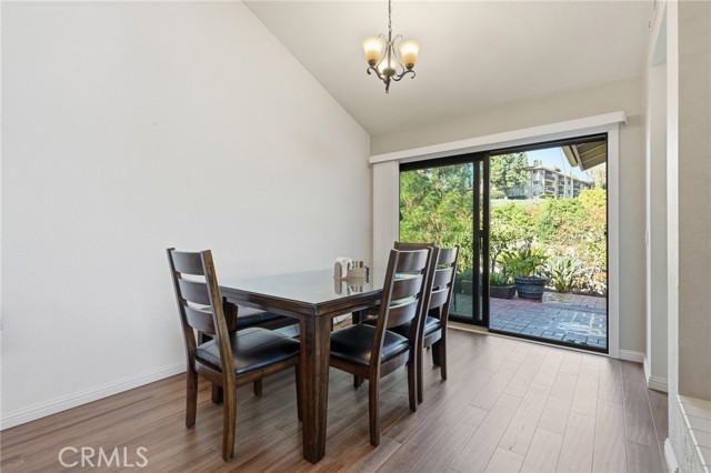 MLS #OC25255411 image #10