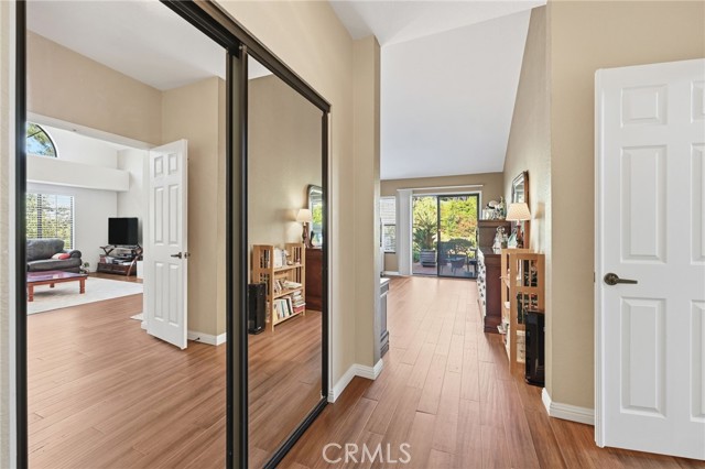 MLS #OC25255411 image #12