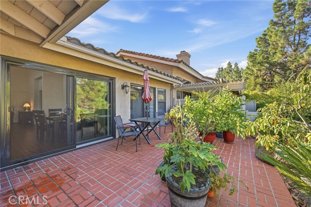 MLS #OC25255411 image #19