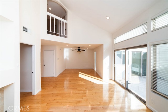 MLS #OC25255490 image #2