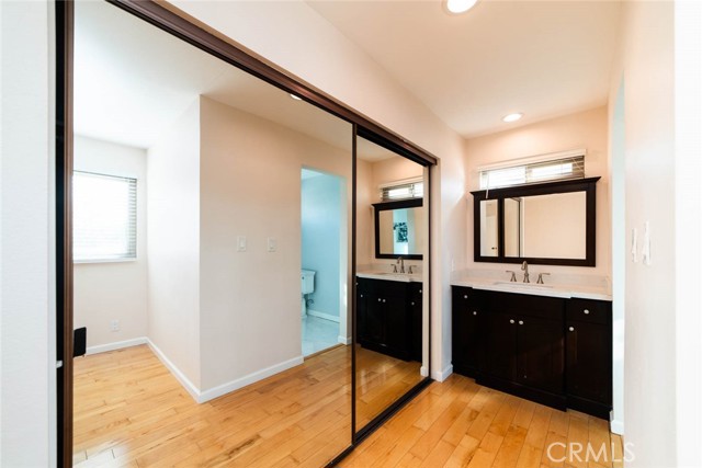 MLS #OC25255490 image #28