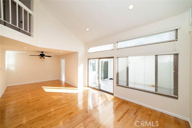 MLS #OC25255490 image #8