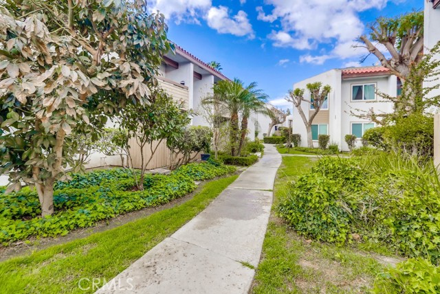 MLS #OC25255495 image #19