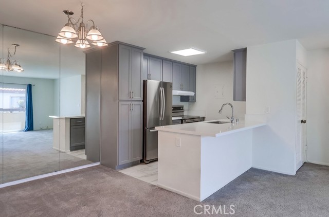 MLS #OC25255495 image #6