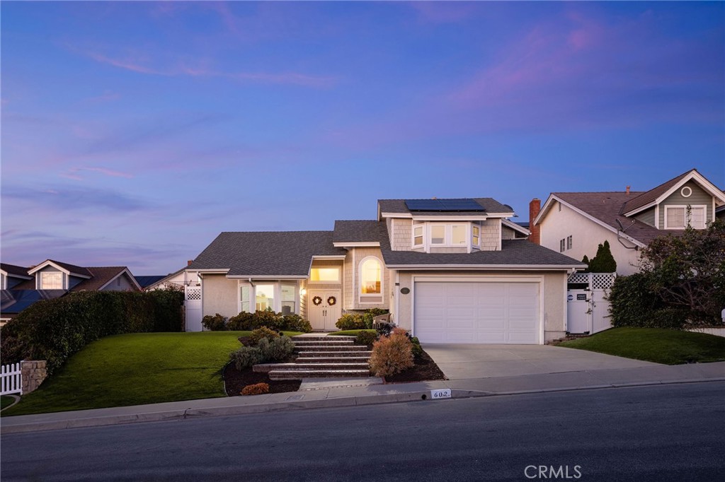 MLS #OC25255509 image #1