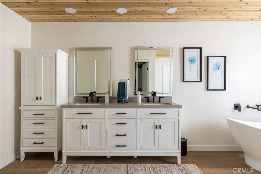 MLS #OC25255509 image #21