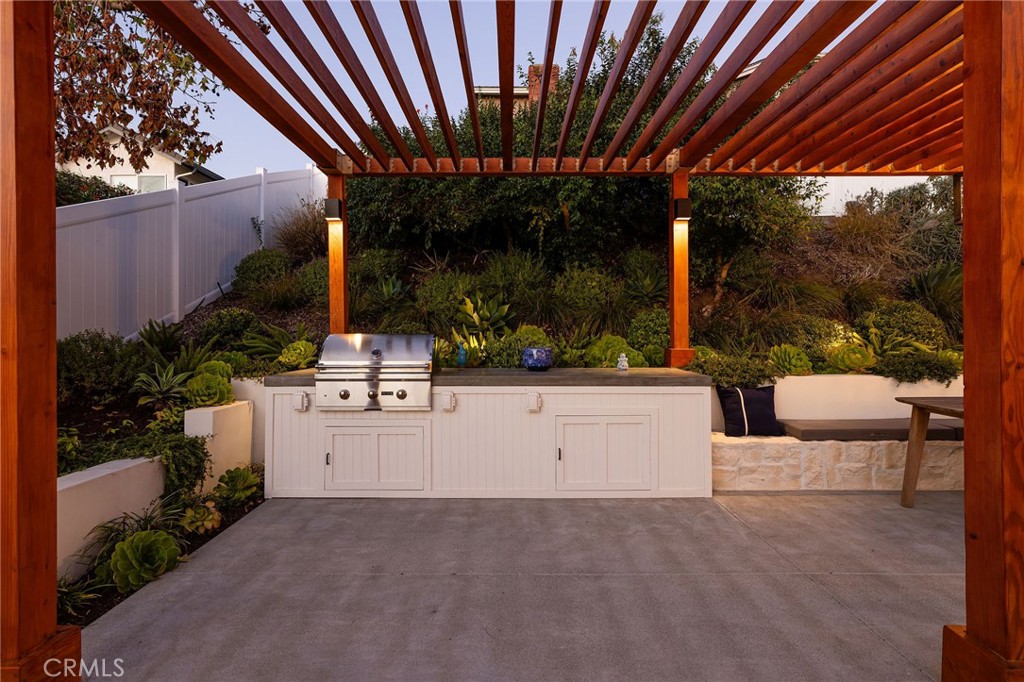 MLS #OC25255509 image #34