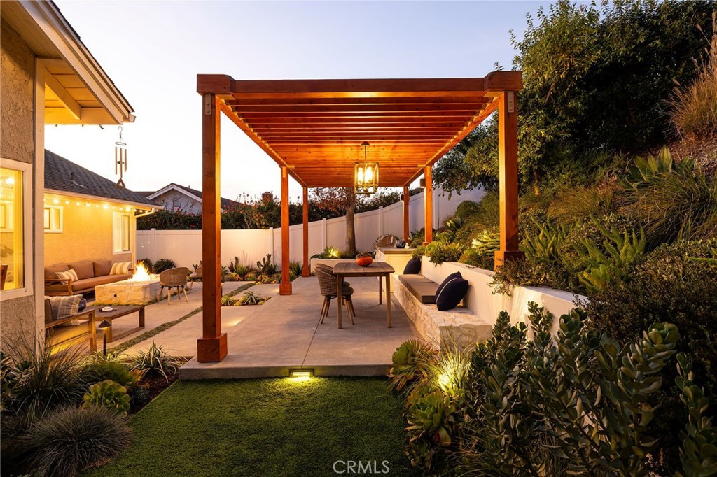 MLS #OC25255509 image #40