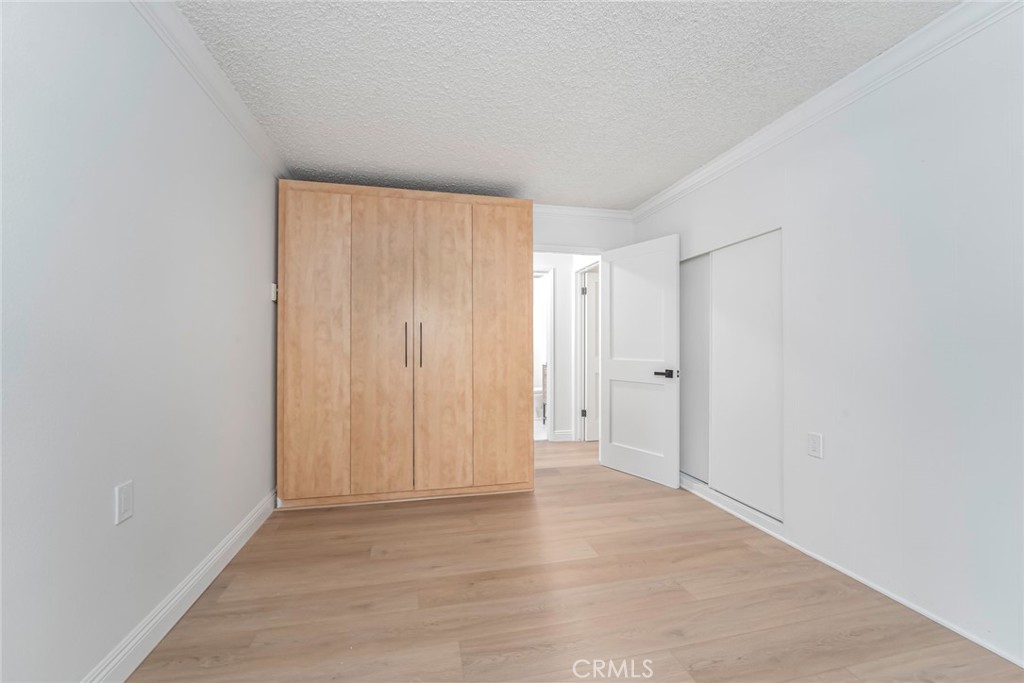 MLS #OC25255577 image #11