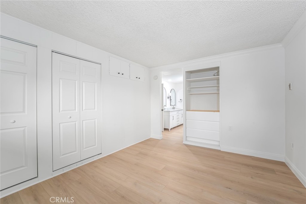 MLS #OC25255577 image #15