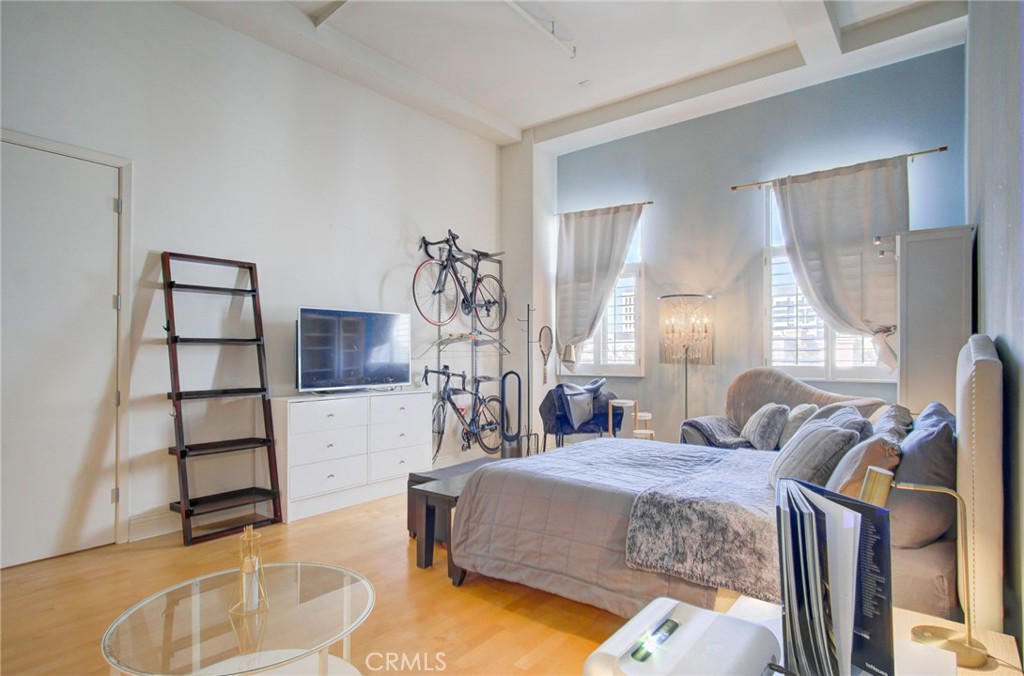 MLS #OC25255620 image #13