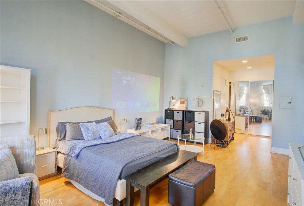 MLS #OC25255620 image #15