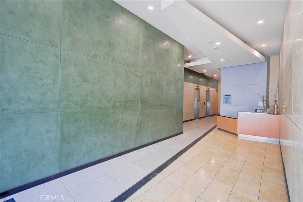 MLS #OC25255620 image #20