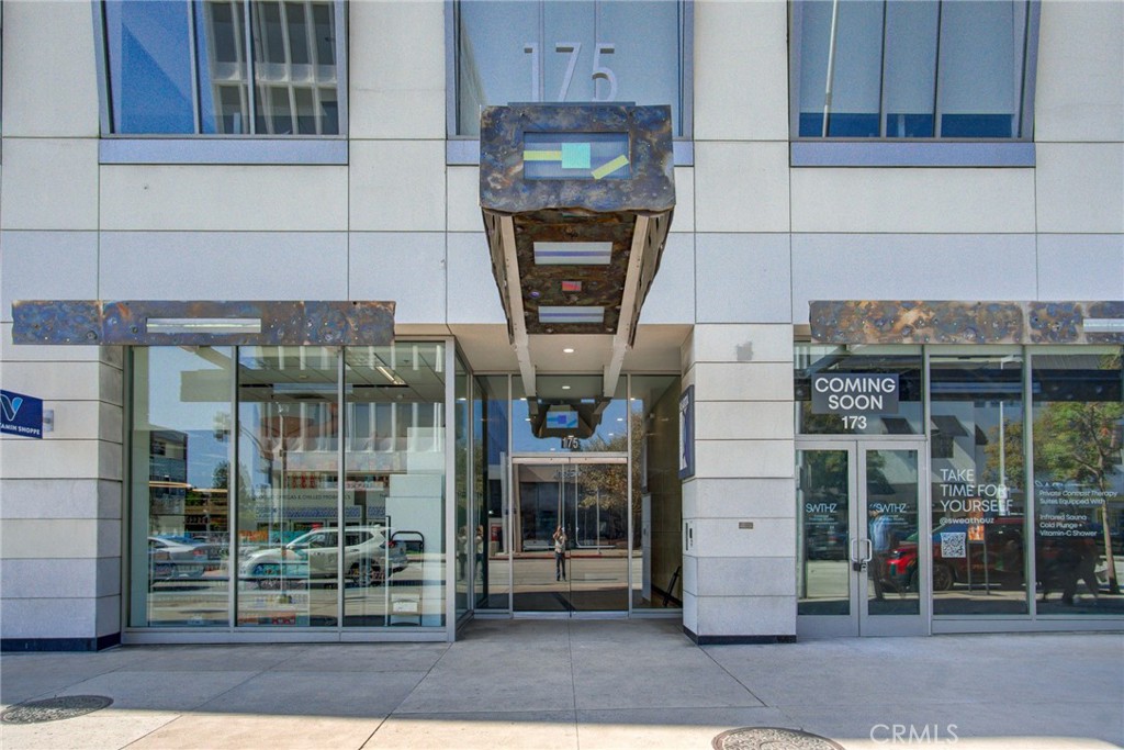 MLS #OC25255620 image #21