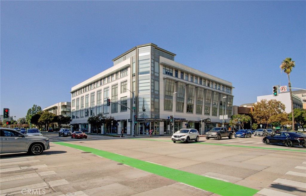 MLS #OC25255620 image #28