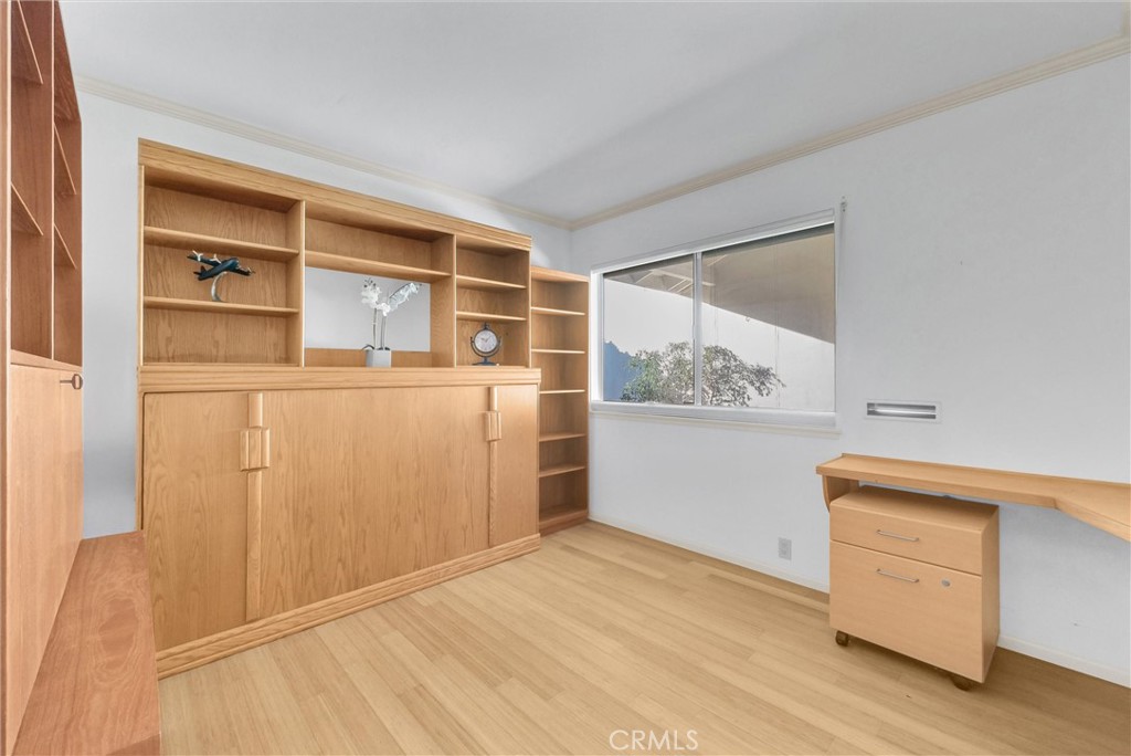 MLS #OC25255657 image #20