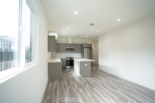 MLS #OC25255700 image #13