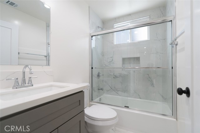 MLS #OC25255700 image #19