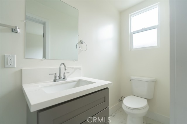 MLS #OC25255700 image #23