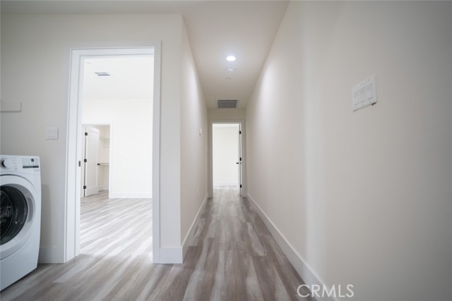 MLS #OC25255700 image #32