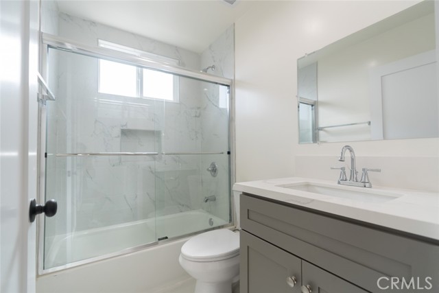 MLS #OC25255700 image #34