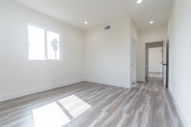 MLS #OC25255700 image #38