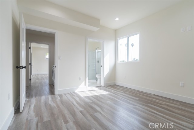 MLS #OC25255700 image #40