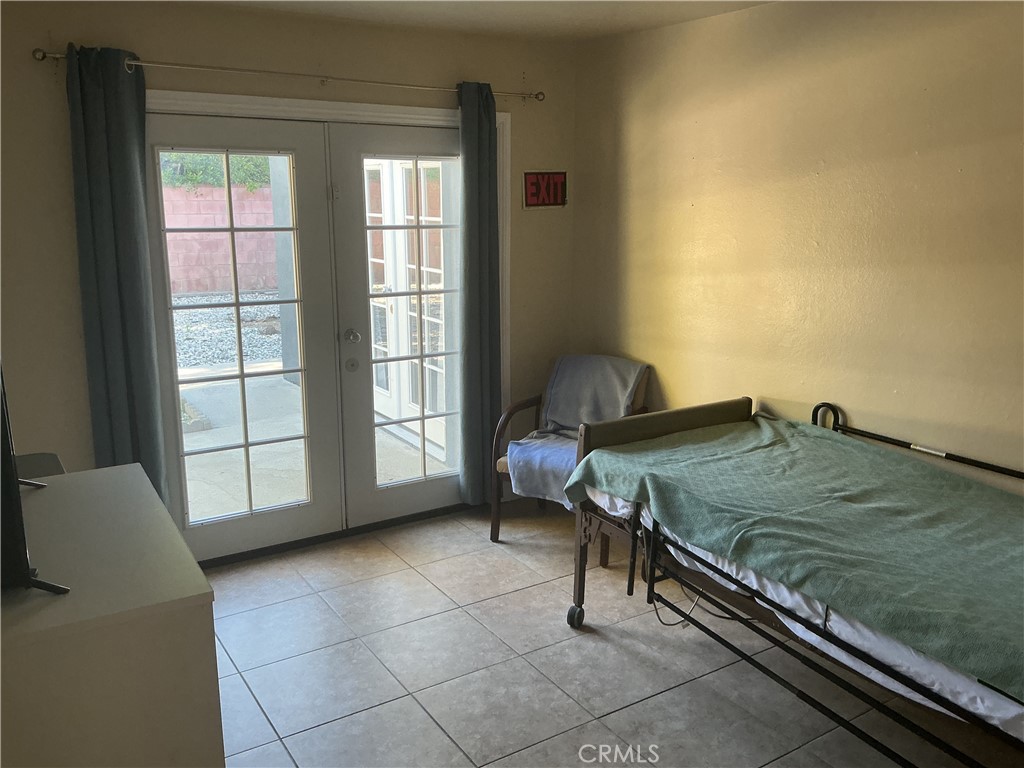 MLS #OC25255772 image #11