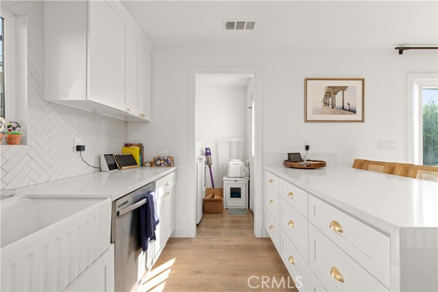 MLS #OC25255779 image #11