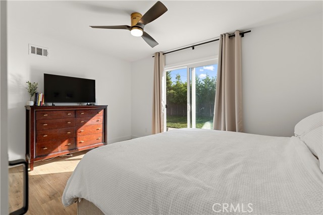 MLS #OC25255779 image #23