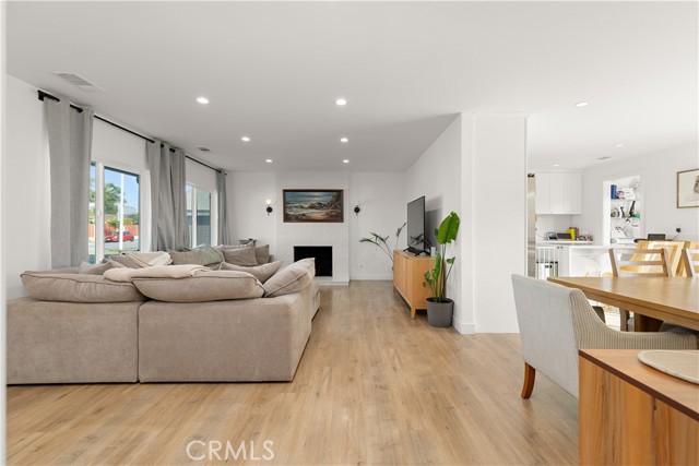 MLS #OC25255779 image #7